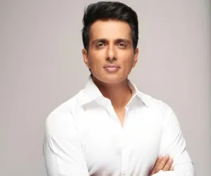 सोनू सूद ने बताई ‘चैरिटी फाउंडेशन’ शुरू करने की वजह