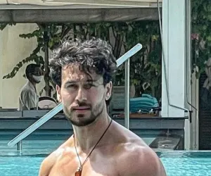 टाइगर श्रॉफ को मुख्यमंत्री देवेंद्र फडणवीस के साथ देखकर खुश हुए जैकी श्रॉफ, शेयर की वीडियो