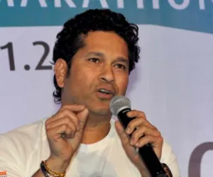 अर्जुन तेंदुलकर के विवाह समारोह में दिग्गज क्रिकेटर हुए शामिल