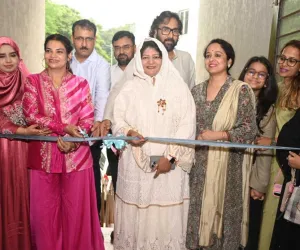 मुवर्स चेरीटेबल ट्रस्ट के तत्वाधान में आर्ट मेला का आयोजन 