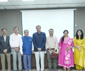 सूरत : 'विश्व मधुमेह दिवस' पर चैंबर ऑफ कॉमर्स और IMA-सूरत की संयुक्त पहल में जागरूकता कार्यक्रम आयोजित