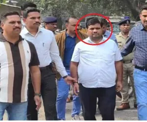 सूरत : सुरभि डेयरी के मालिक शैलेश पटेल नकली पनीर बेचने के आरोप में गिरफ्तार