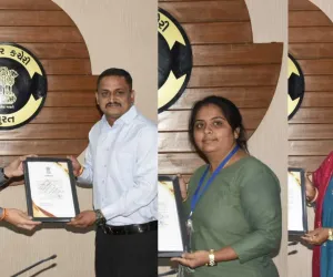 सूरत : SIR में उत्कृष्ट कार्य करने वाले 45 BLOs सम्मानित, कलेक्टर डॉ. सौरभ पारधी ने किया हौसला-अफज़ाई