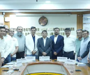 सूरत : चैंबर में 'इंडियाज फ्यूचर मेगा थीम्स' पर सेमिनार आयोजित