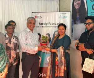 अनुदीप फाउंडेशन और डीबीएस बैंक इंडिया ने युवाओं को सशक्त बनाने के लिए डीपटेक प्रशिक्षण केंद्र का उद्घाटन किया