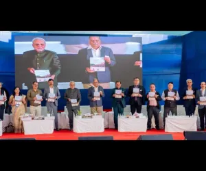 सूरत : एसवीएनआईटी में उमड़ा पुरानी यादों का सैलाब; ग्लोबल एलुम्नाई कन्वेंशन में संस्था को मिला ₹27 करोड़ का दान