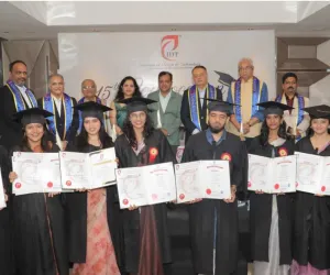 आईडीटी का 15वां Convocation Ceremony अवध यूटोपिया, सूरत में भव्य रूप से आयोजित