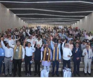 सूरत में दिशा फाउंडेशन का PLC 4.0 शुरू, युवाओं में नेतृत्व और राष्ट्रनिर्माण का जोश