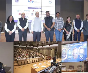 सूरत : सार्वजनिक यूनिवर्सिटी में NRI मैरिज अवेयरनेस सेमिनार का आयोजन