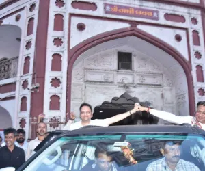 सूरत नगर निगम में जनप्रतिनिधियों का कार्यकाल समाप्त, अब प्रशासक संभालेंगे जिम्मेदारी