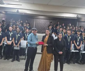 विश्व स्वास्थ्य दिवस पर जी. डी. गोयनका स्कूल में डॉक्टर जगदीश सखिया द्वारा ‘टीन स्किन केयर’ जागरूकता सत्र आयोजित