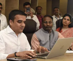 सूरत : डिप्टी चीफ मिनिस्टर हर्ष संघवी ने की डिजिटल ‘सेल्फ-एन्यूमरेशन’ में भागीदारी की अपील