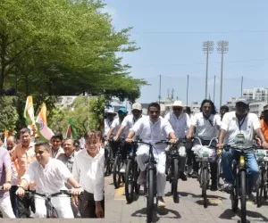 सूरत : विश्व पर्यावरण दिवस पर निकली भव्य साइकिल रैली, पर्यावरण संरक्षण और ईंधन बचत का दिया संदेश