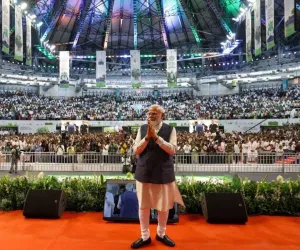 सूरत एक शहर नहीं, एक ‘स्पिरिट’ है; जनता एक कदम चलेगी तो मैं तीन कदम चलूंगा-प्रधानमंत्री नरेंद्र मोदी
