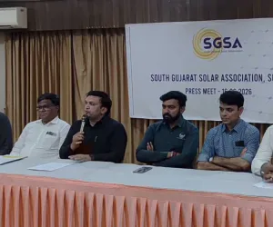 सूरत : साउथ गुजरात सोलर एसोसिएशन ने सौर ऊर्जा क्षेत्र की चुनौतियों पर सरकार से तत्काल हस्तक्षेप की मांग की