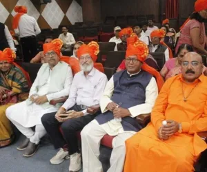 प्रो. डॉ. सी.ए. शंकर अंदानी ने एक दिन में 106 पुस्तकों का विमोचन कर बनाया विश्व रिकॉर्ड