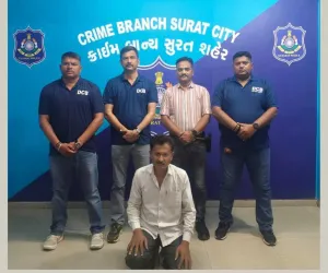 सूरत : 22 साल बाद चाय की दुकान से दबोचा गया फरार चोर, क्राइम ब्रांच की बड़ी कार्रवाई
