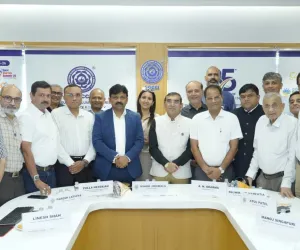 सूरत एयरपोर्ट को विश्वस्तरीय हब बनाने के लिए चैंबर का बड़ा प्रस्ताव, 26 राज्यों के मिनी-इंडिया के लिए सीधी उड़ानों की मांग