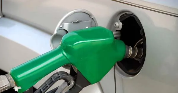 Petrol-diesel prices stable, crude oil close to $ 79 per barrel.  Loktej Business News