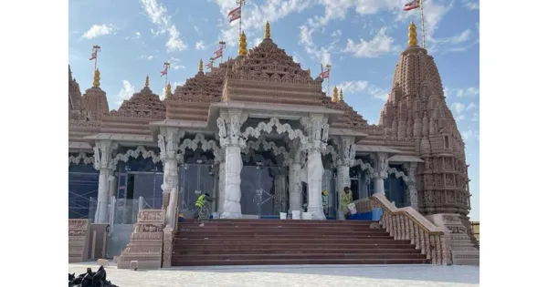 Enthusiasm among NRIs about Abu Dhabi’s first Hindu temple.  Loktej World News